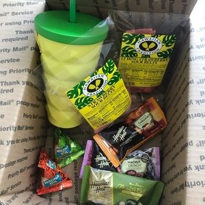 Starbucks Hawaii Limited Pineapple tumbler set